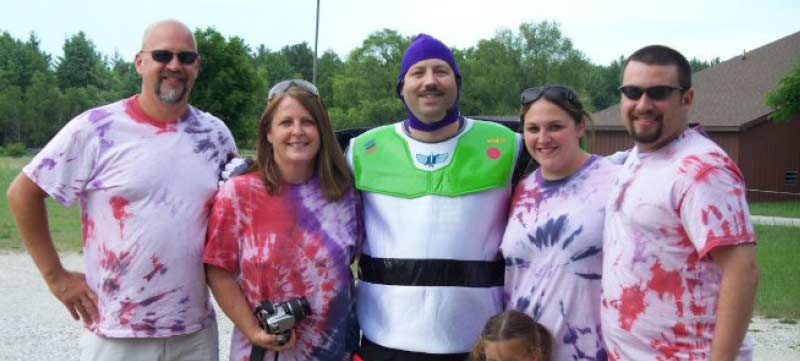buzz-lightyear-photo people smiling outside